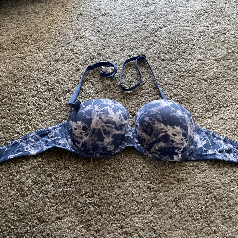 Worn Once VS Pink Bra